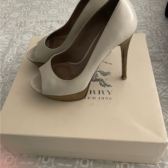 Good condition - Picture 1 of 7